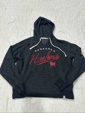 ‘47 Brand Nebraska Huskers Charcoal Hoodie - size M